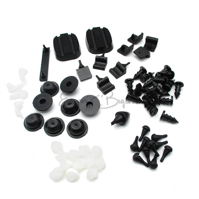 Kit completo 66 gommini per Fiat 500 con gommini battuta cofano, portiera e pedali
