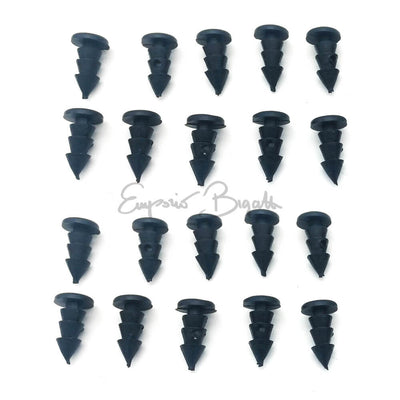 Kit da 20 gommini (bottoni) in gomma per il fissaggio dei tappeti, compatibile con tutti i modelli di Fiat 500