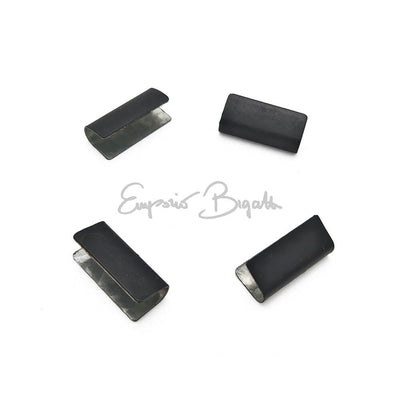 Kit di 4 coprigiunto (raccordi) di colore nero per le cornici raschiavetro delle portiere della Fiat 500