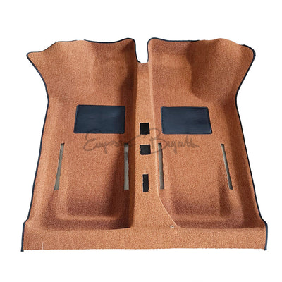Tappeto interno preformato in vera moquette bouclé di colore ocra, per Fiat 500 L, conforme per certificazione ASI