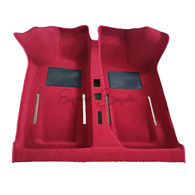 Tappeto interno preformato in vera moquette bouclé di colore rosso, per Fiat 500 L, conforme per certificazione ASI